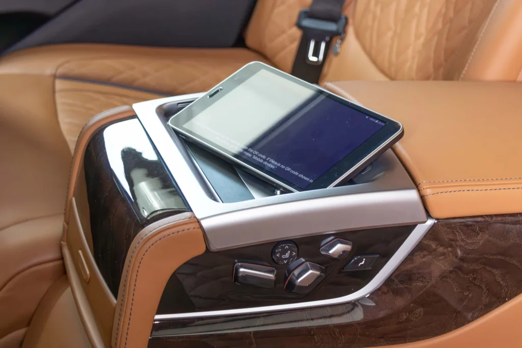 BMW 750Li X-Drive luxury cars for sale in Duabi