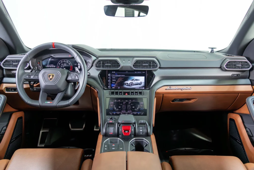 Lamborghini Urus S Image