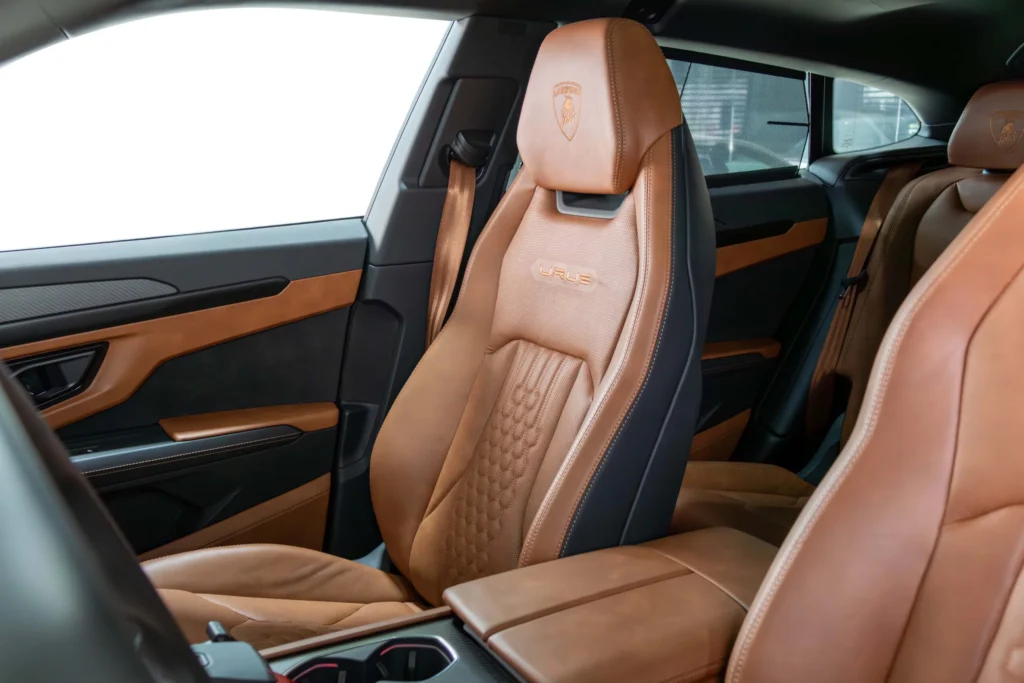 Lamborghini Urus S Image