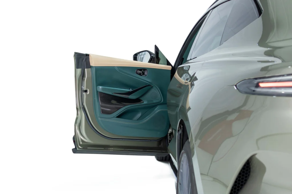 Aston Martin DBX 707 Edition Image
