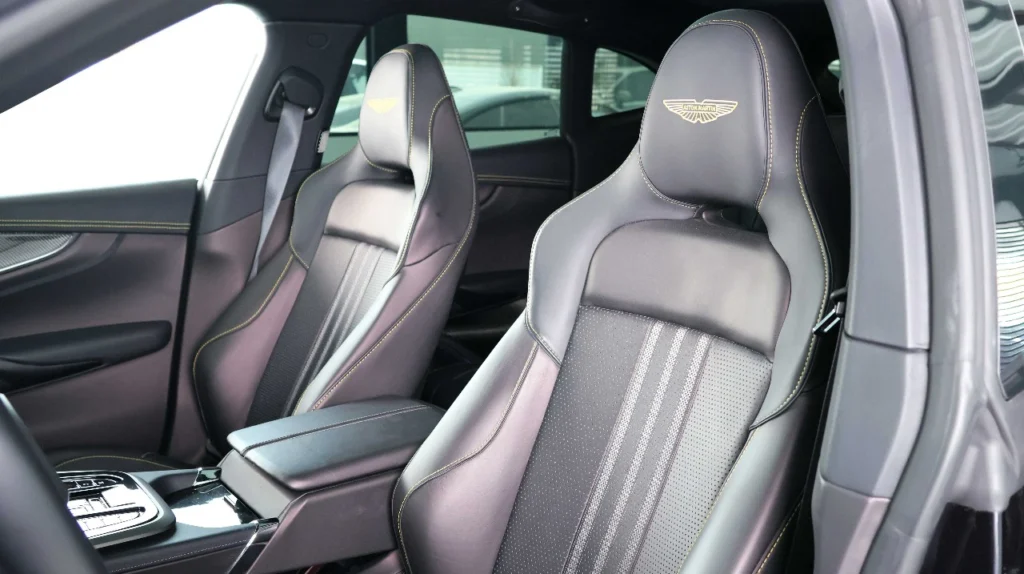 Aston Martin DBX 707 Edition Image