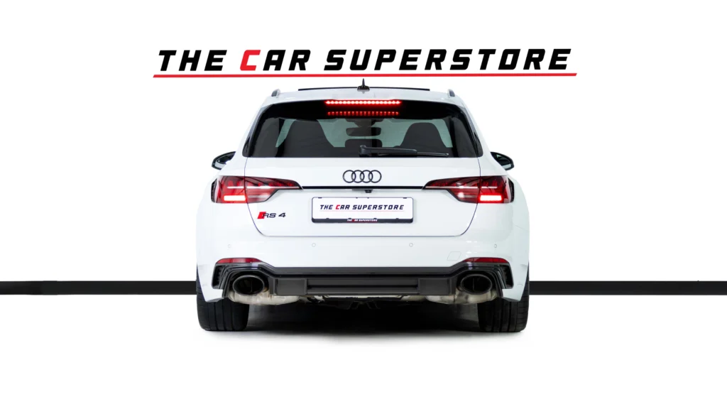 ️Audi RS4 Avant Image