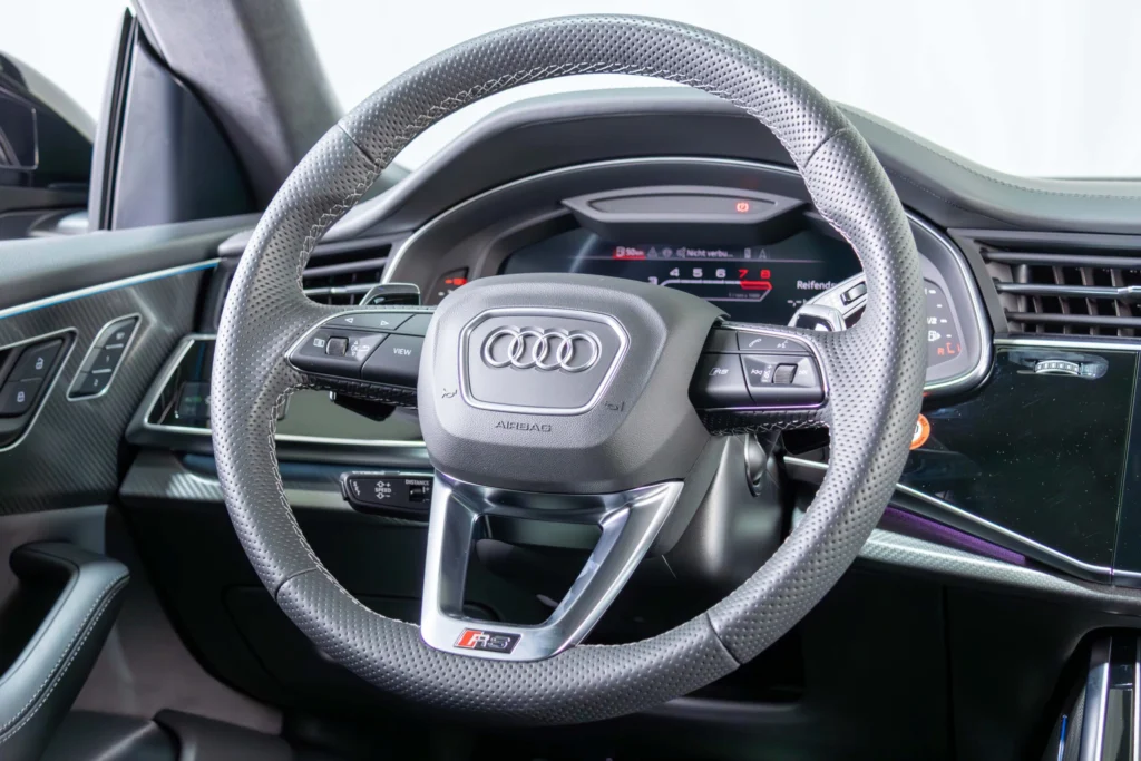 ️Audi RSQ8 Image