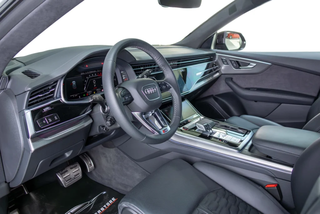 ️Audi RSQ8 Image