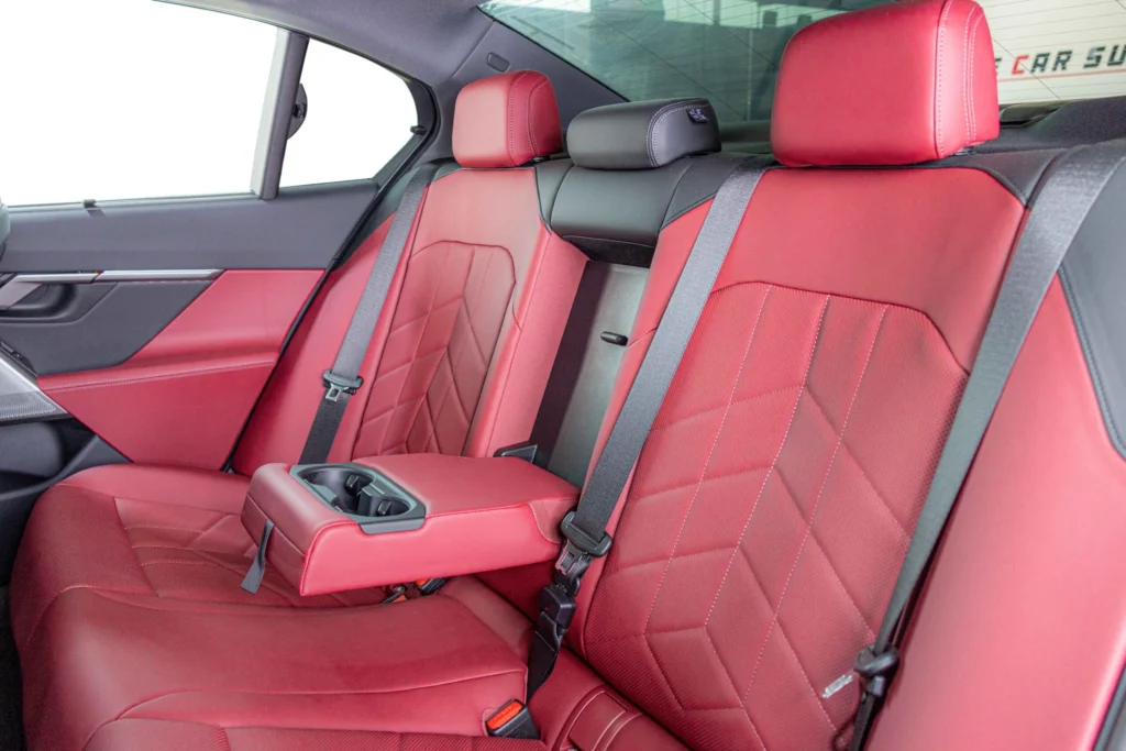 BMW 520i luxury cars for sale in UAE