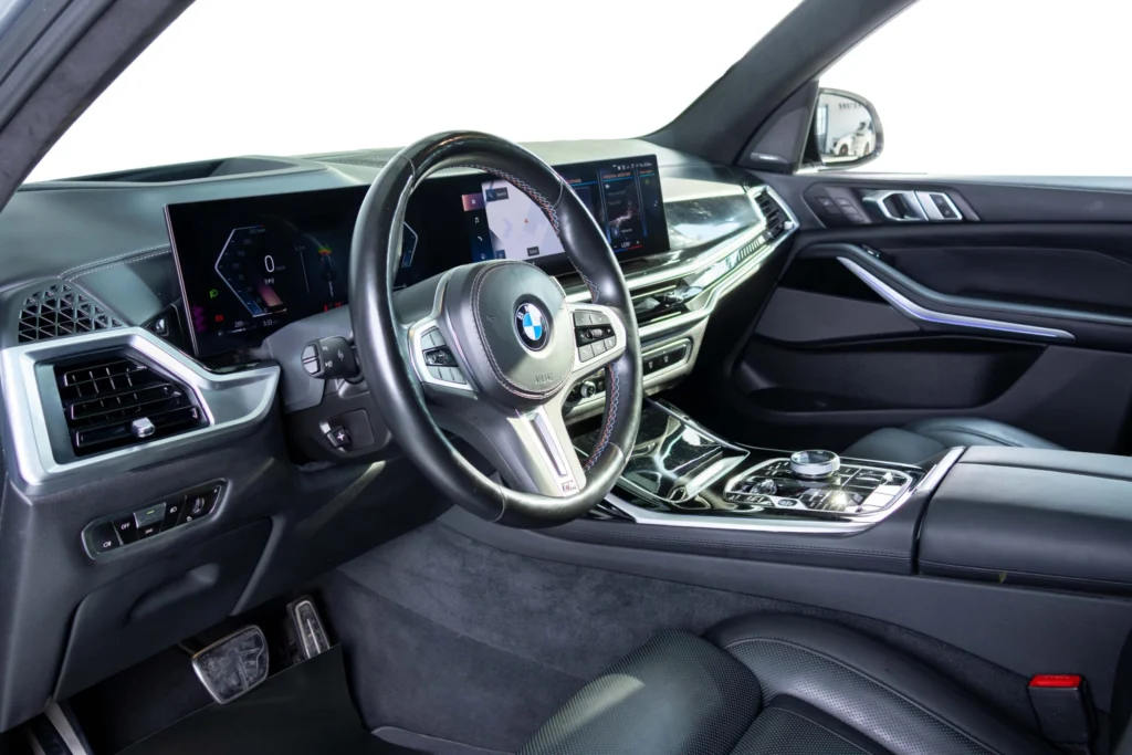 BMW X7 M60i M – Sport – Image 13