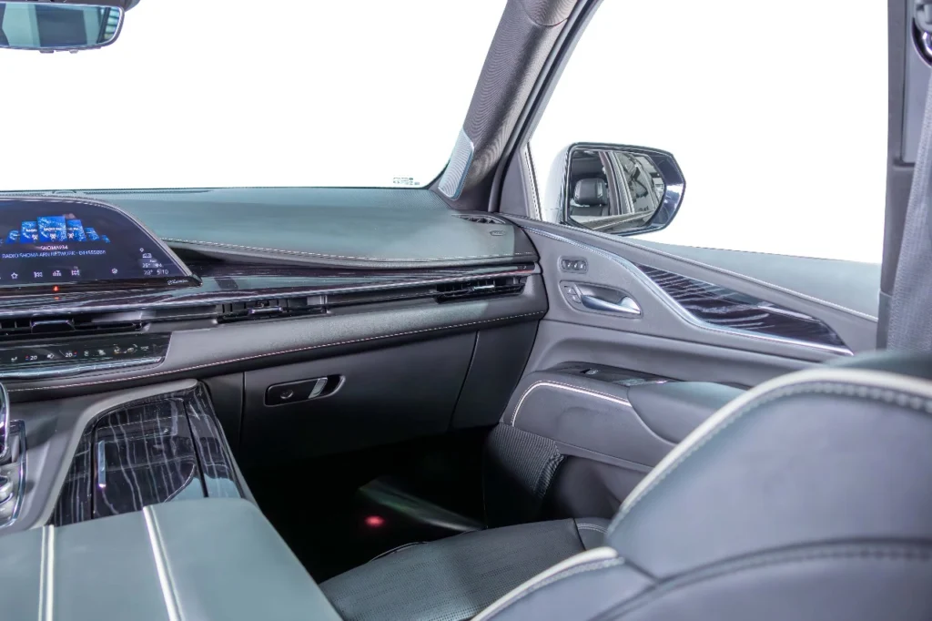 Cadillac Escalade Sport 600 Image