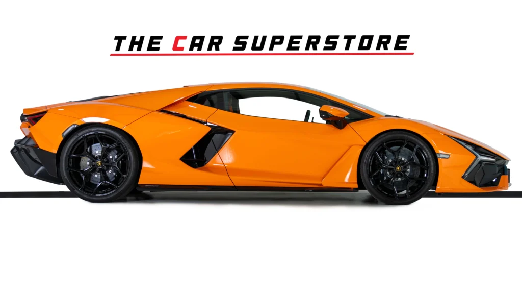 Lamborghini Revuelto Image