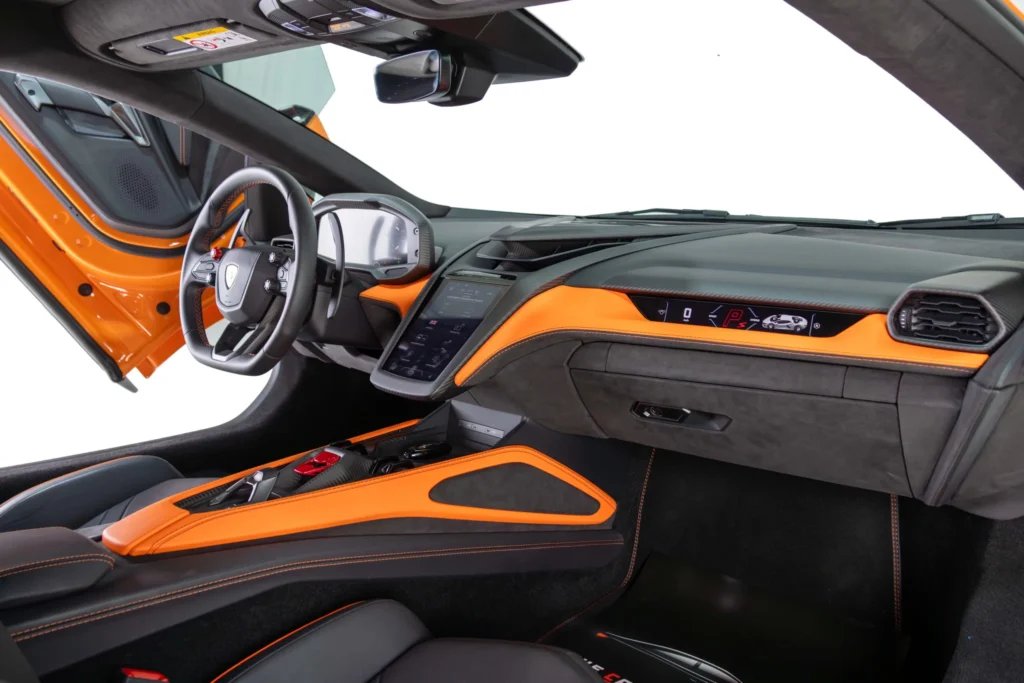 Lamborghini Revuelto Image