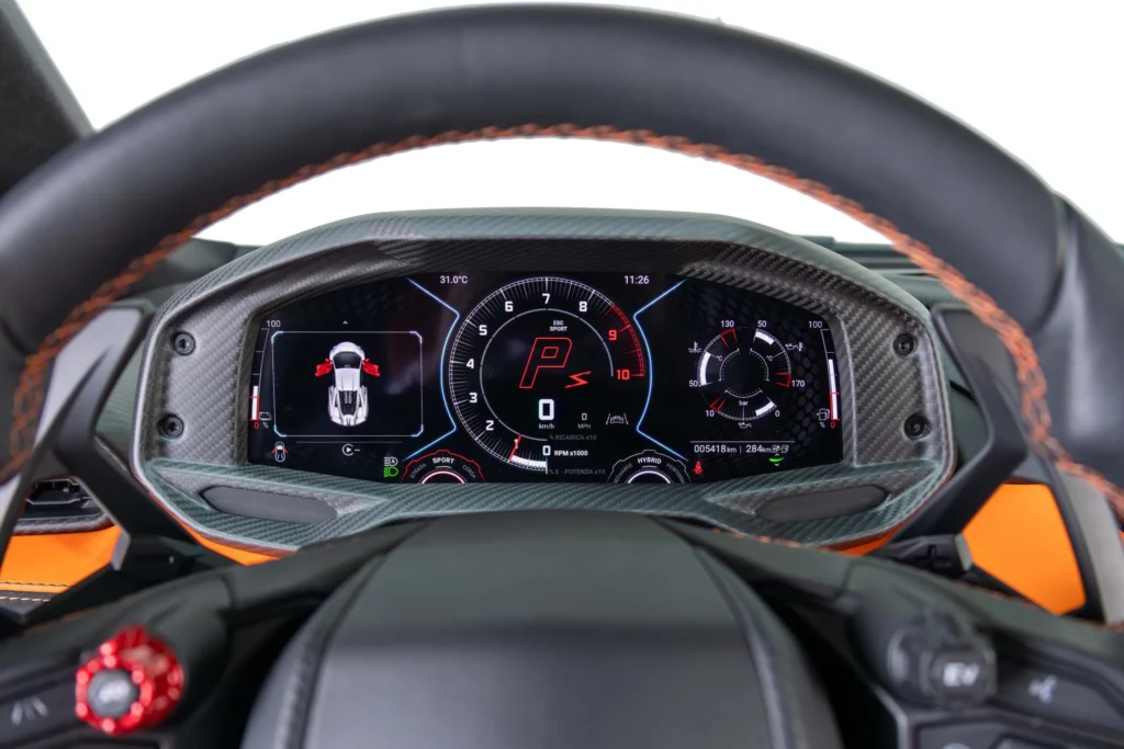 Lamborghini Revuelto Image