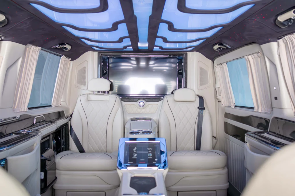 Mercedes Benz V 250 for sale at Dubai