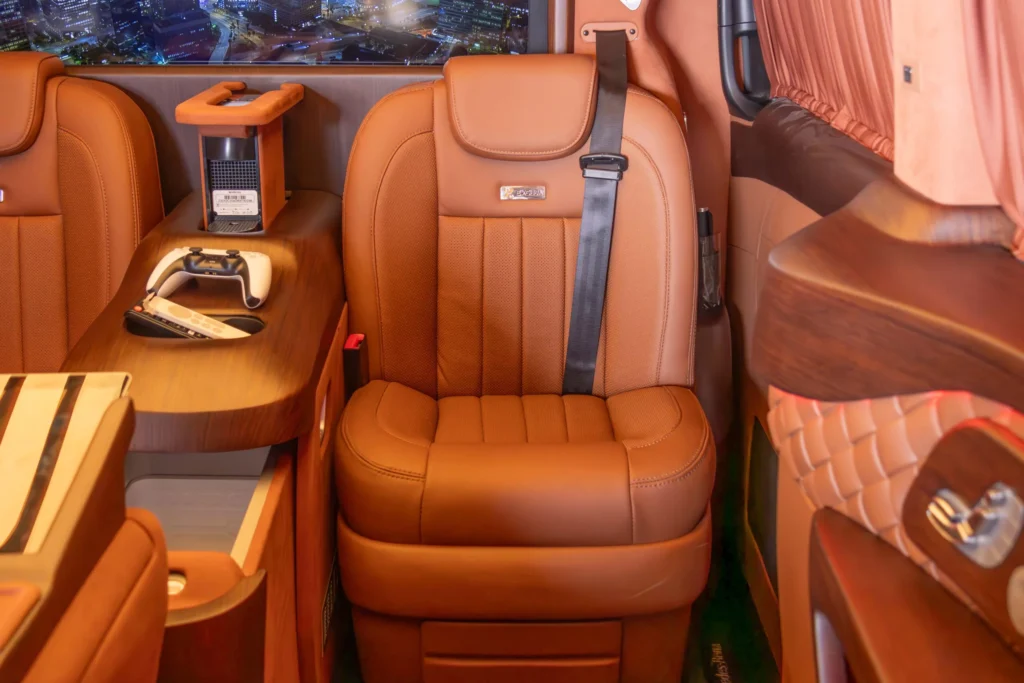Mercedes Benz V300 luxury cars for sale in Dubai