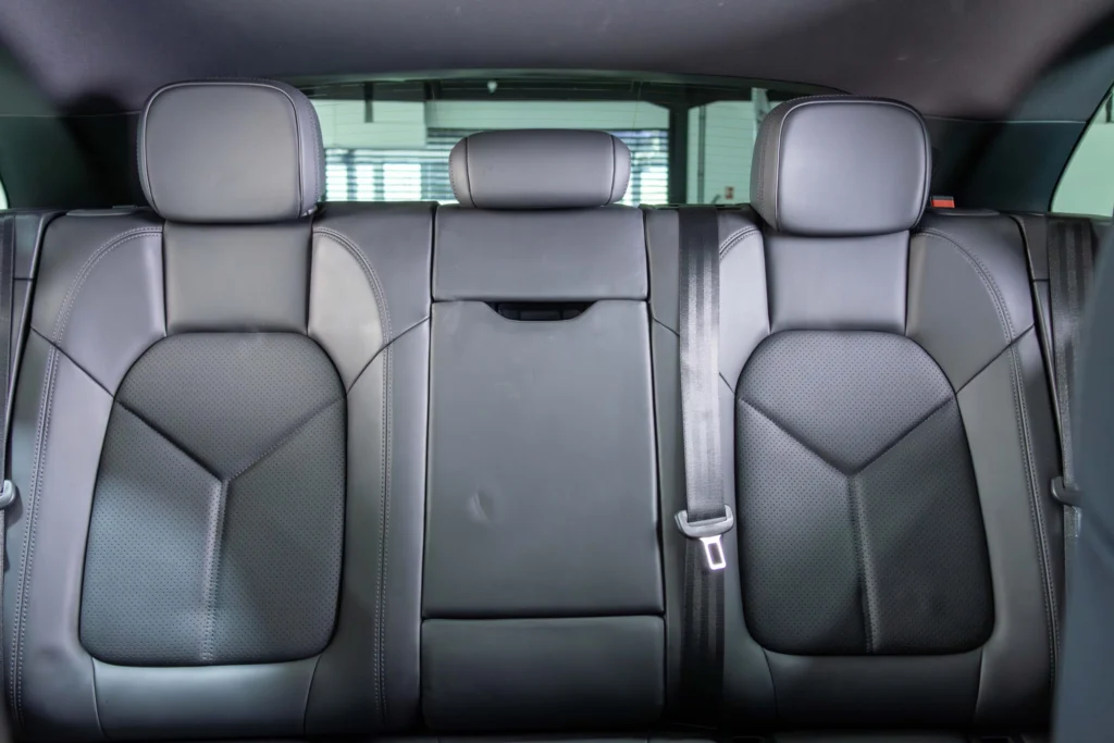 Porsche Macan luxury cas for sale in UAE