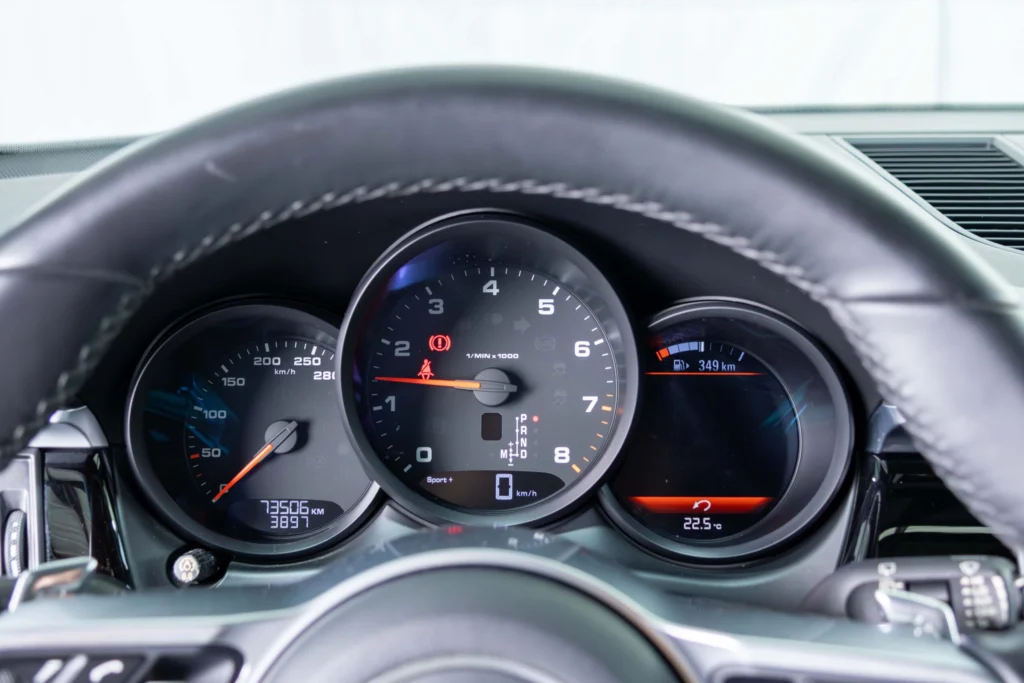 Porsche Macan luxury cas for sale in UAE