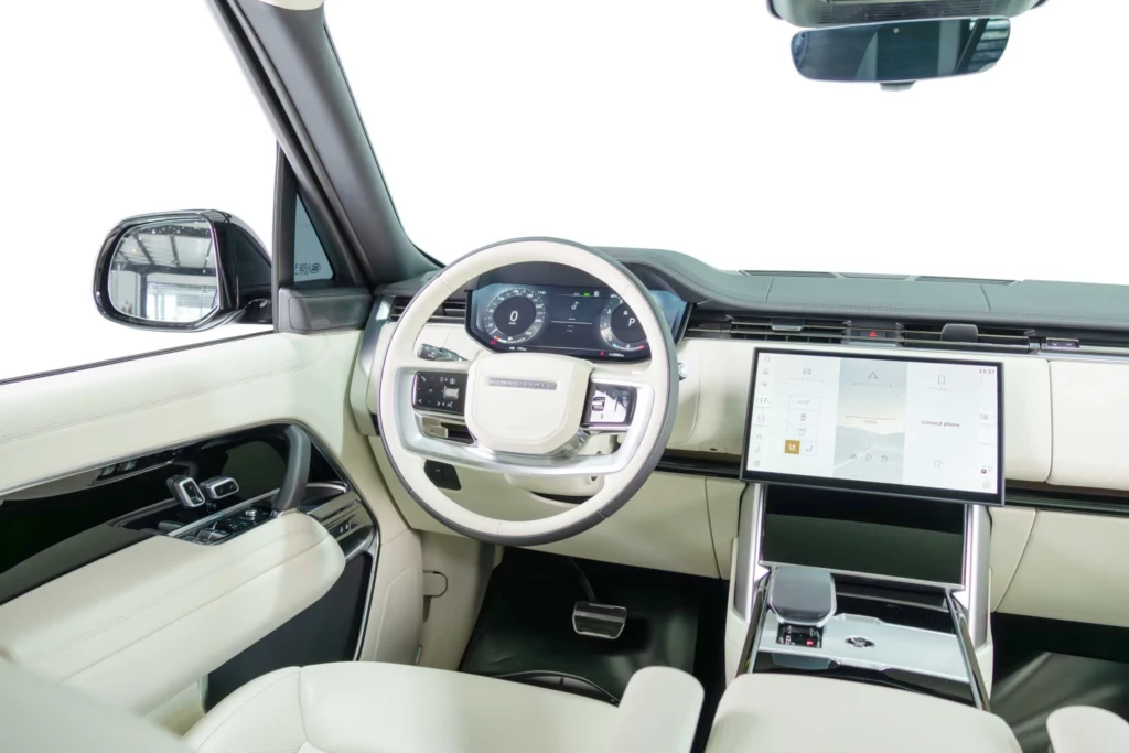 Range Rover P530 HSE luxury cars for sale in UAE