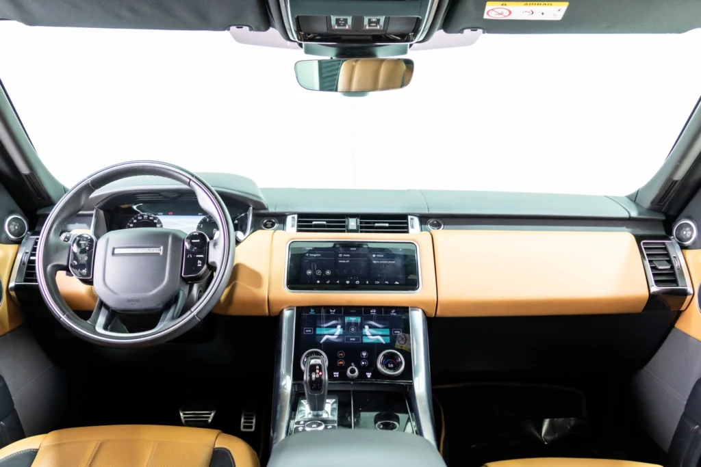 Range Rover Sport HSE Dynamic for sale in UAE