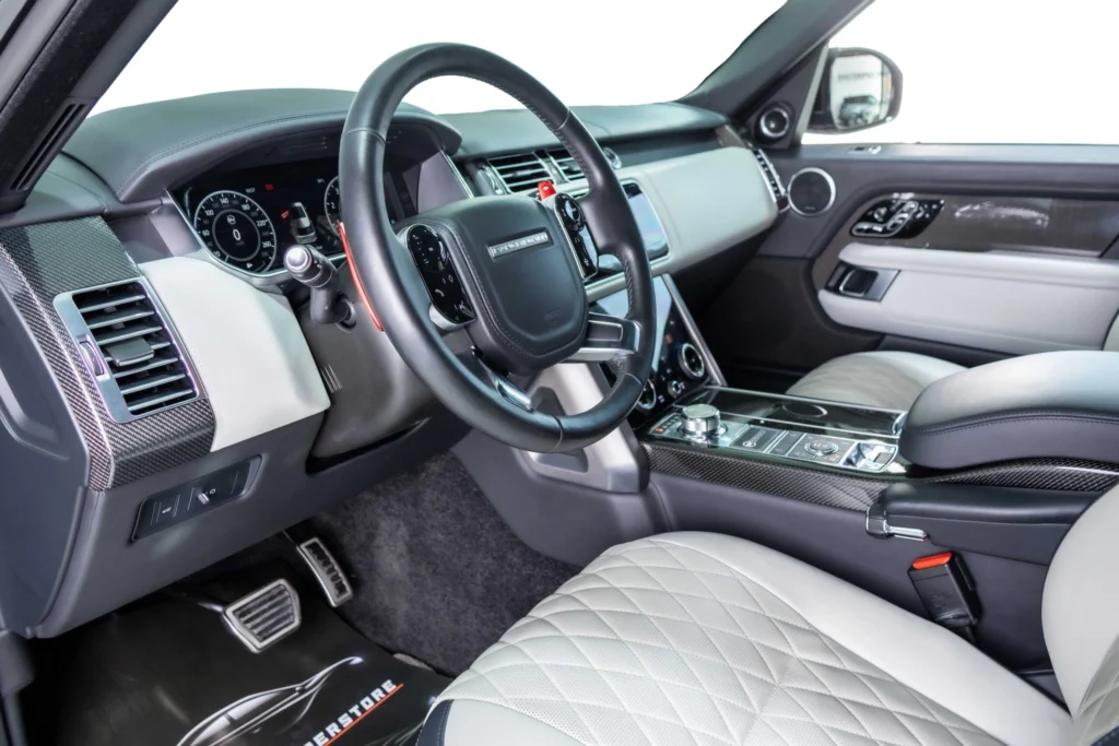 Range Rover Vogue SV Autobiography Luxury cars for sale in UAE