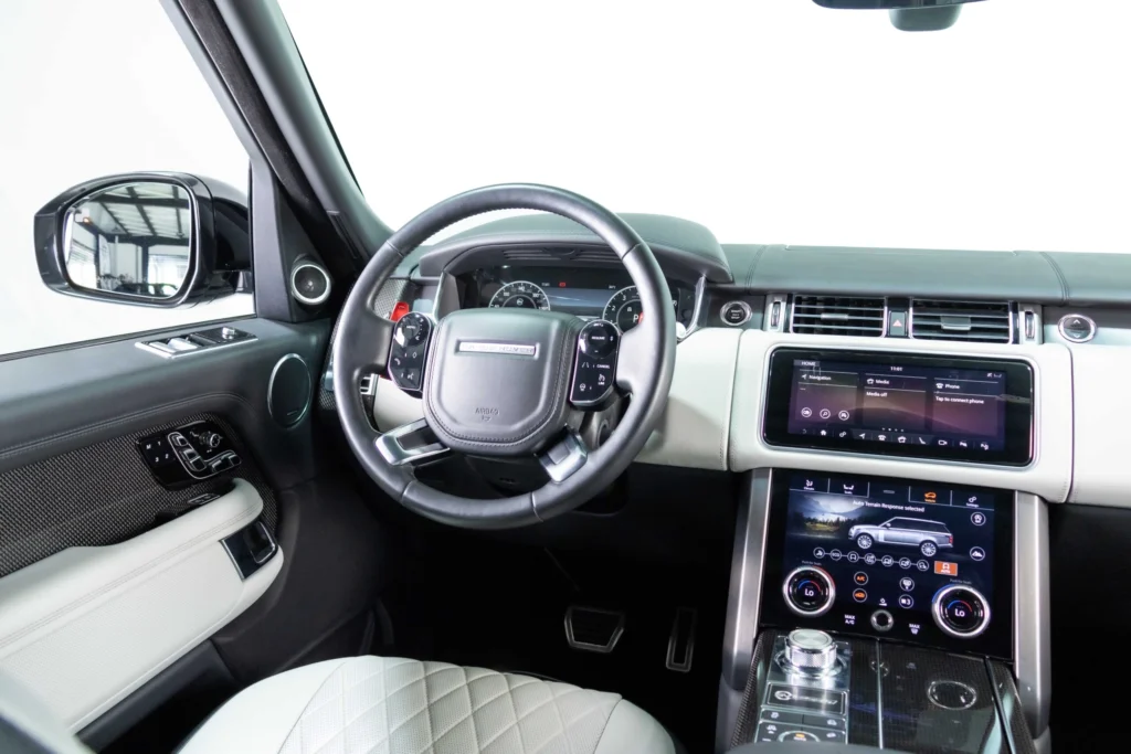 Range Rover Vogue SV Autobiography Luxury cars for sale in UAE