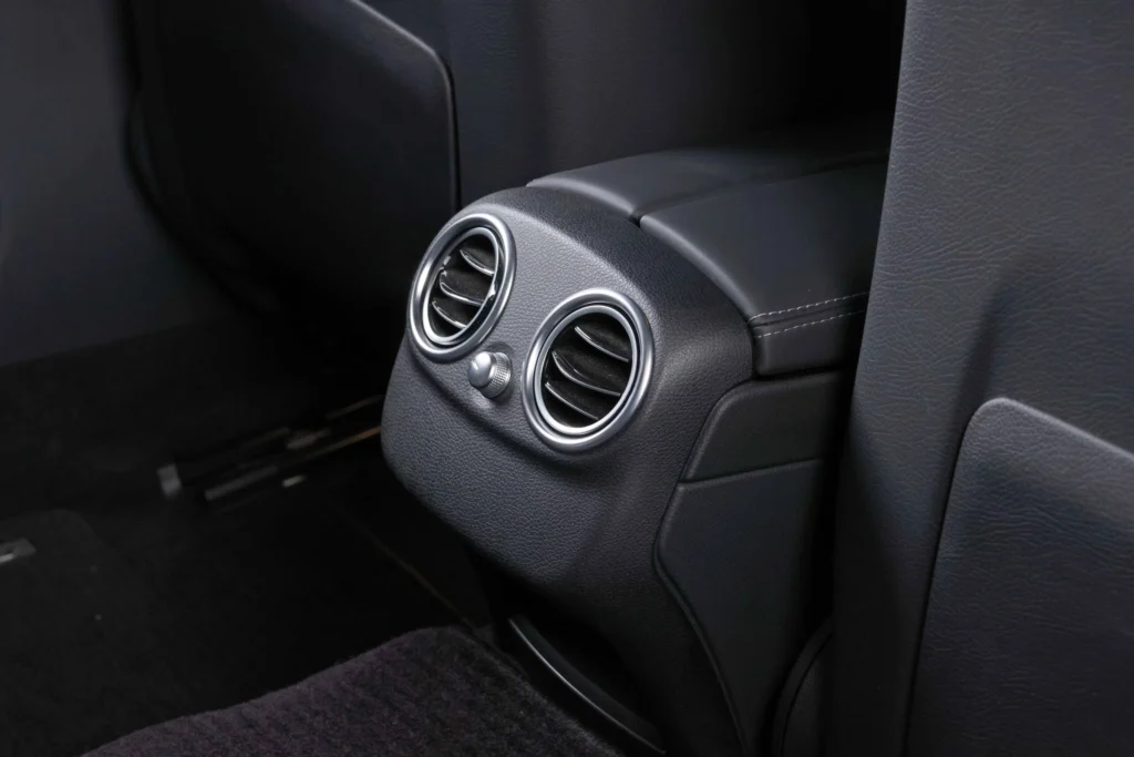 Mercedes Benz C63 AMG Image