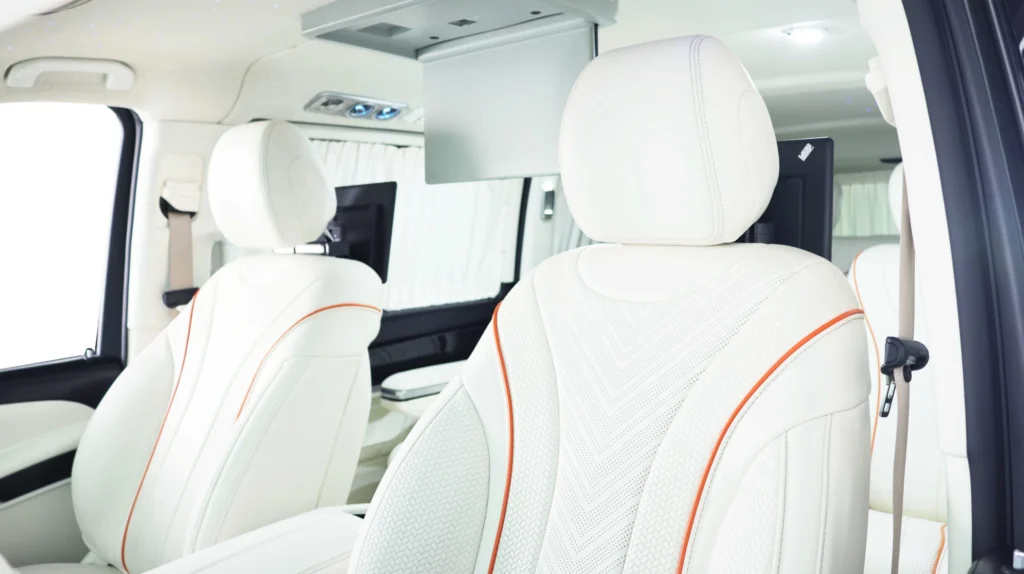 Mercedes Benz V250 VIP Image
