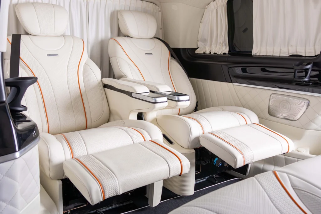 Mercedes Benz V250 VIP Image