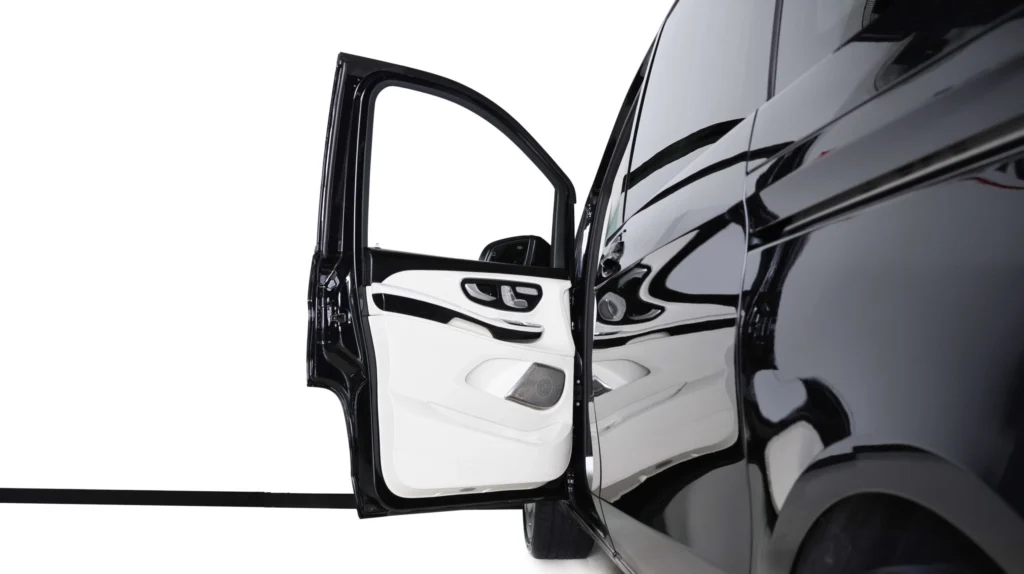 Mercedes Benz V250 VIP Image