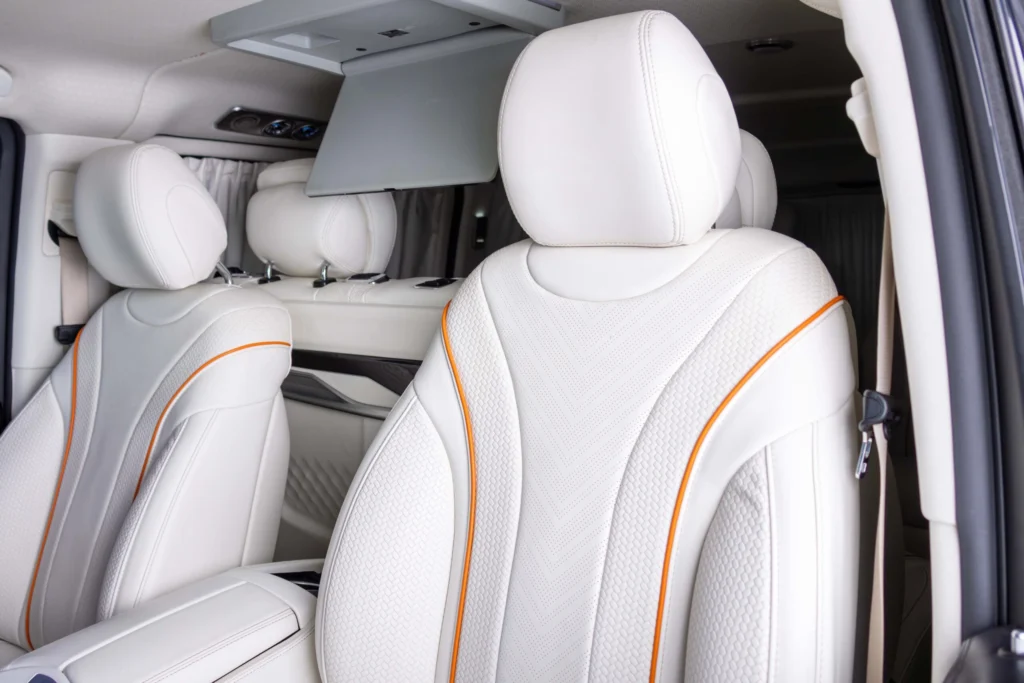 Mercedes Benz V250 VIP Image