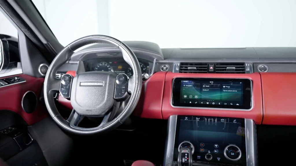 Range Rover Sport HSE Dynamic Image