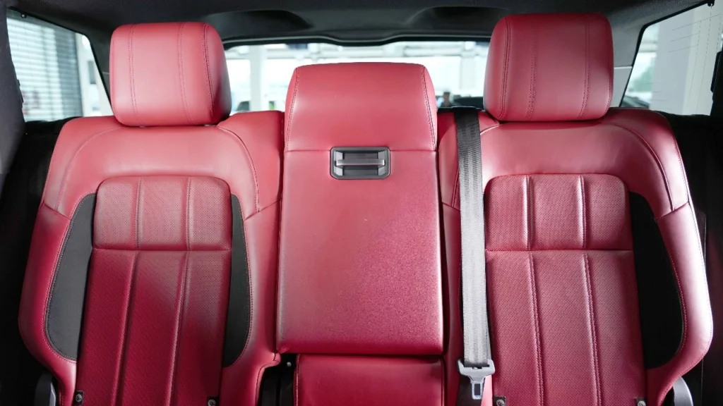 Range Rover Sport HSE Dynamic Image
