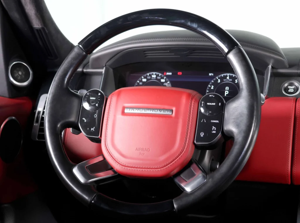 Range Rover Vogue P525 Autobiography Image