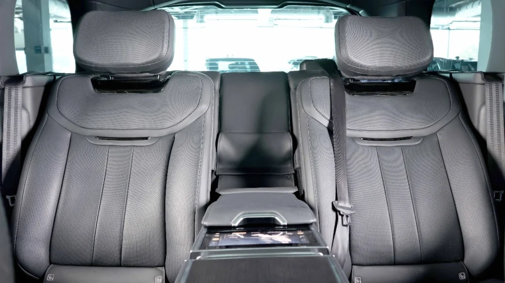 Range Rover SV SUV cars for sale in UAE