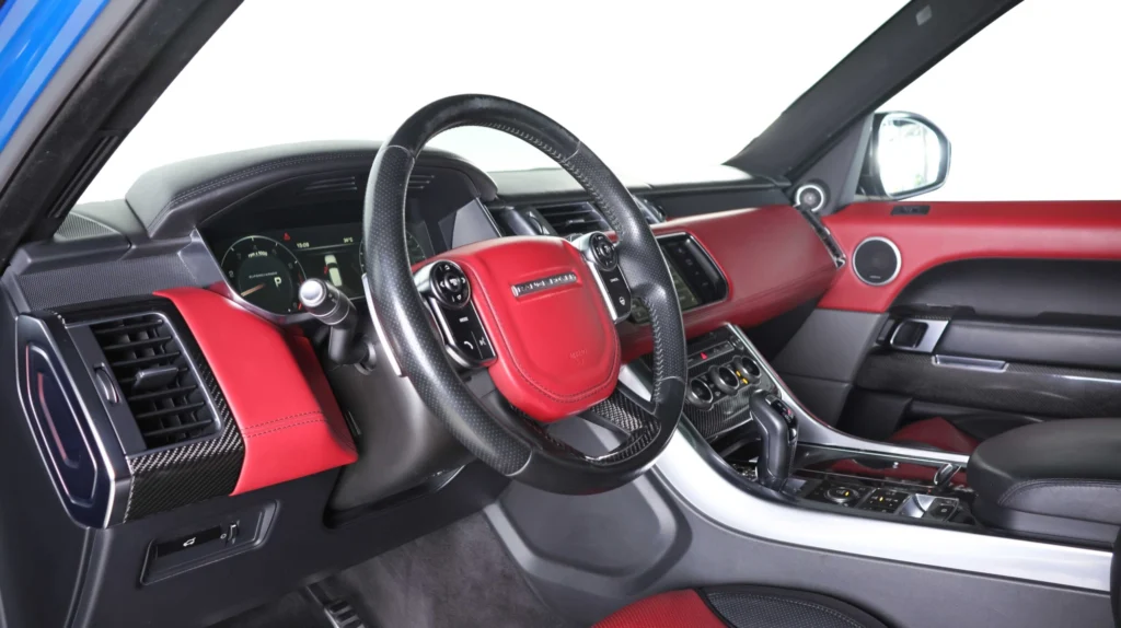 Range Rover Sport SVR Image