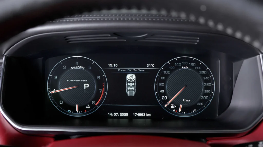 Range Rover Sport SVR Image