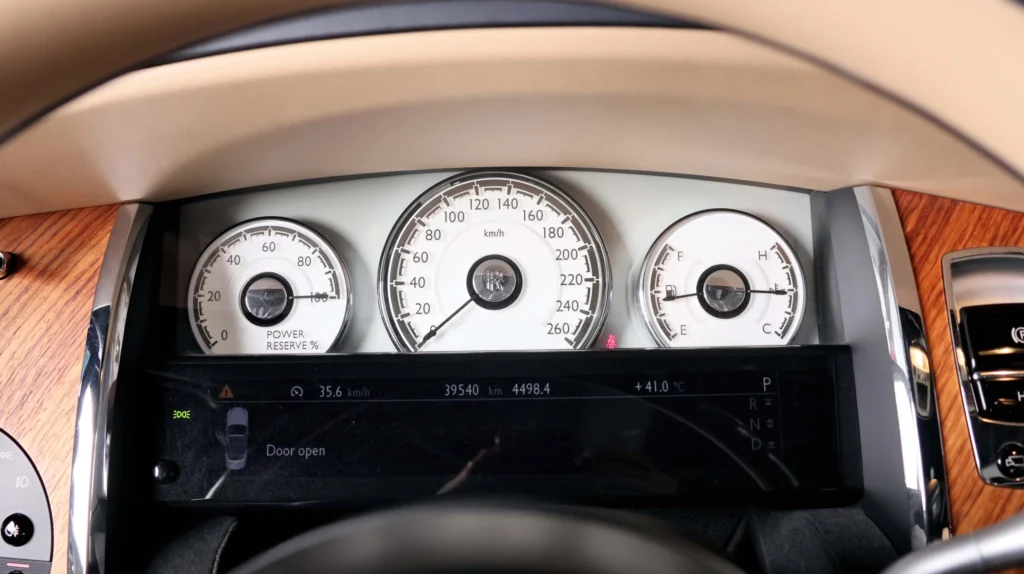 Rolls Royce Dawn Image