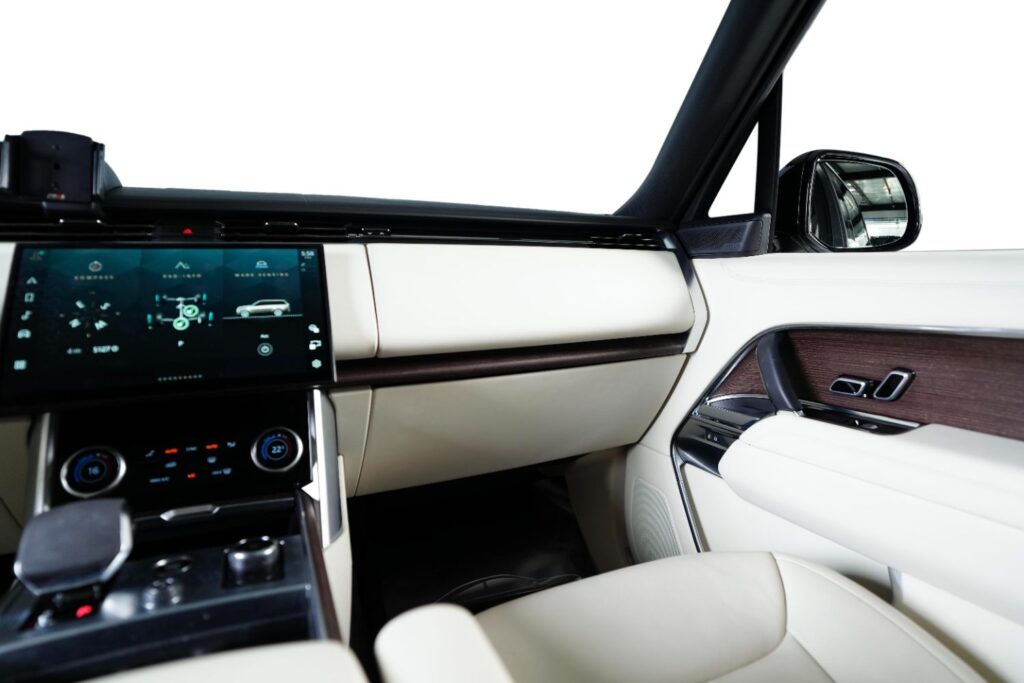 Range Rover Vogue HSE P530 Image
