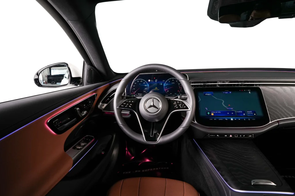 Mercedes Benz E200 Image