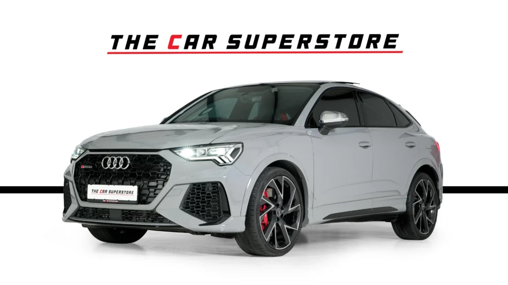 Audi ️RSQ3 Sportback Image