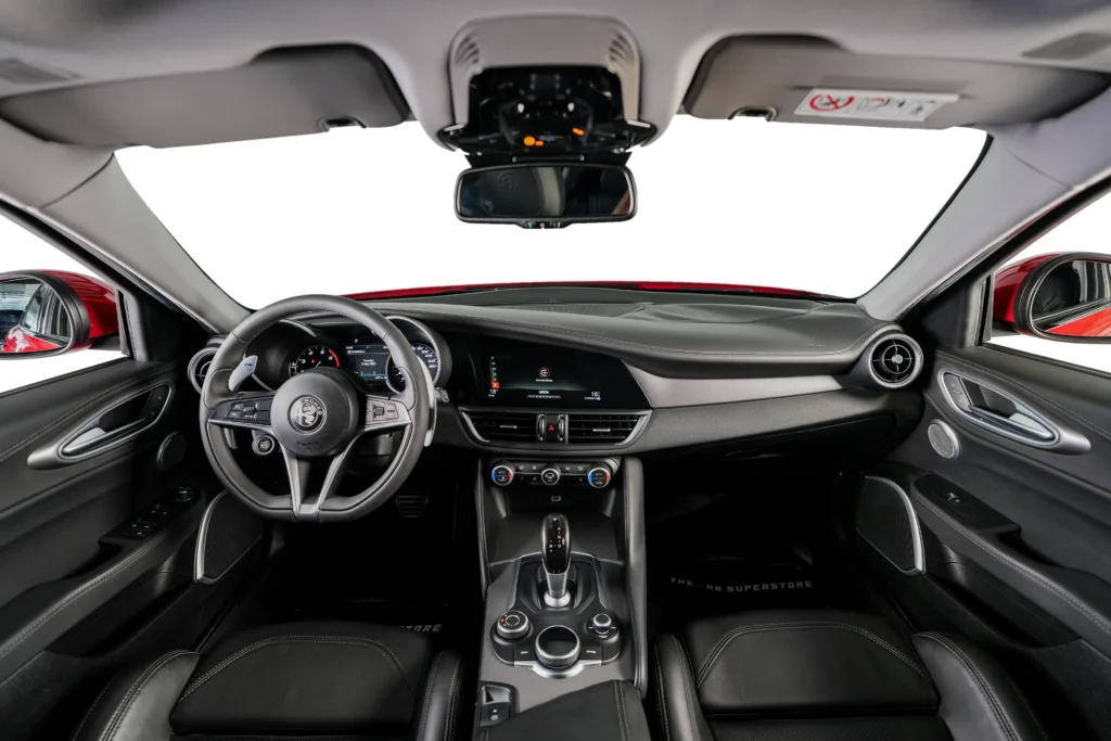 Alfa Romeo Guilia Veloce Q4 Image
