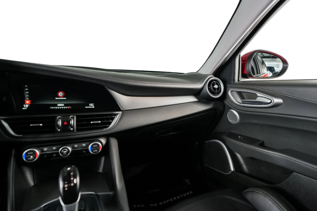 Alfa Romeo Guilia Veloce Q4 Image