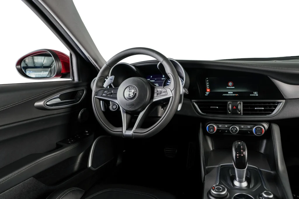 Alfa Romeo Guilia Veloce Q4 Image