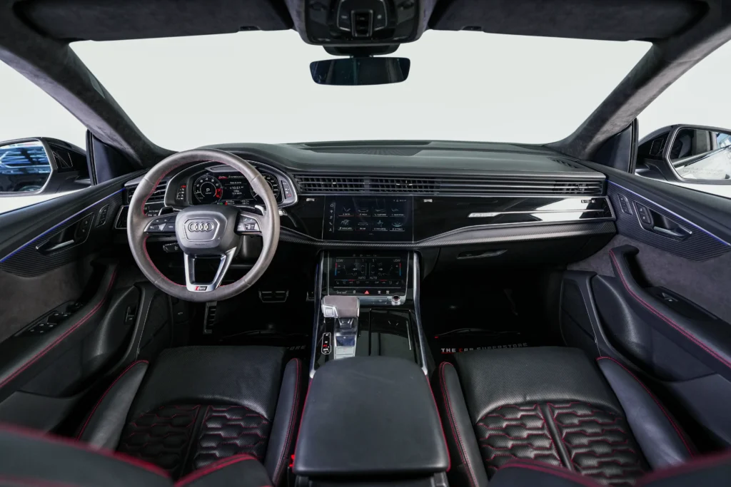 Audi RSQ8 Image
