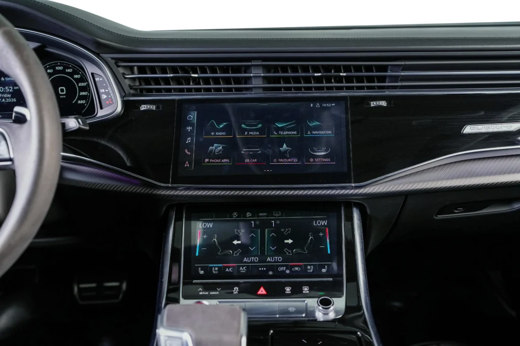 Audi RSQ8 Image