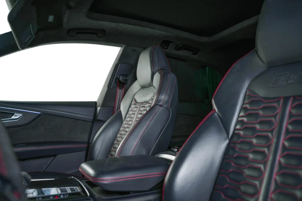 Audi RSQ8 Image