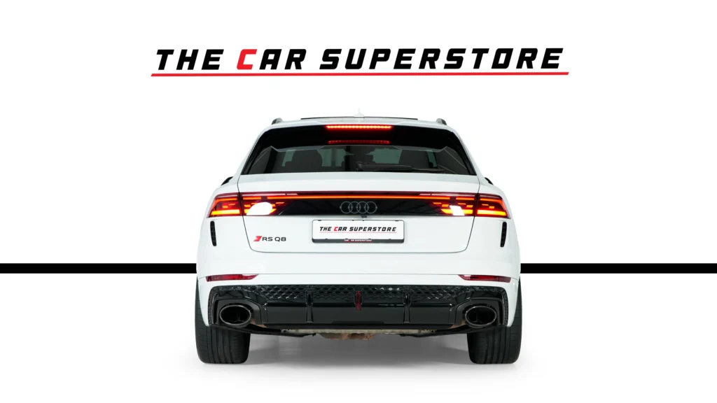 AUDI RSQ8 Performance Image