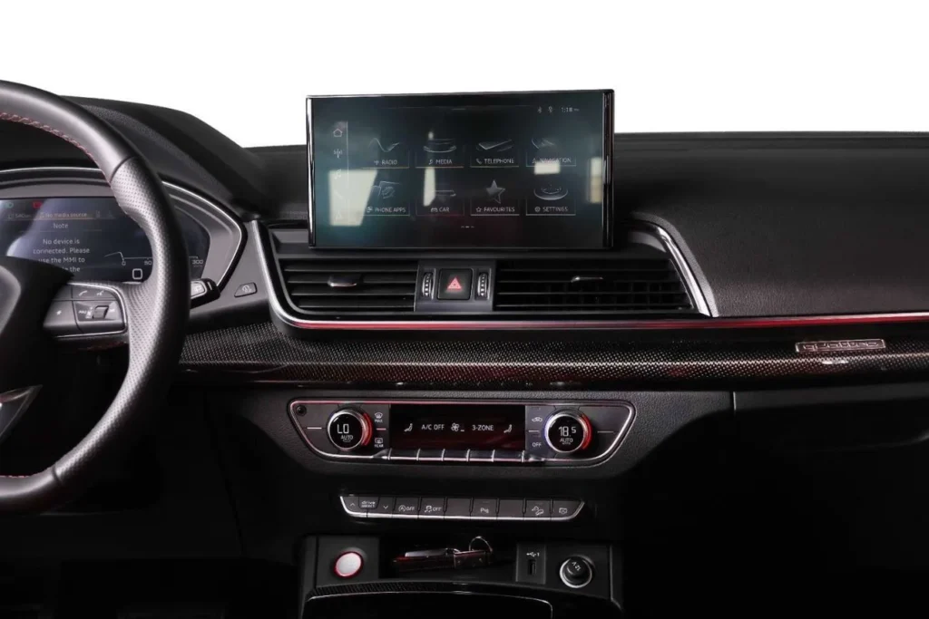 AUDI SQ5 QUATTRO SPORT PACKAGE Image