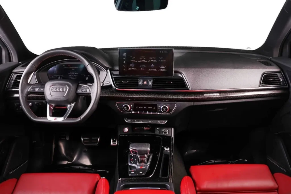 AUDI SQ5 QUATTRO SPORT PACKAGE Image