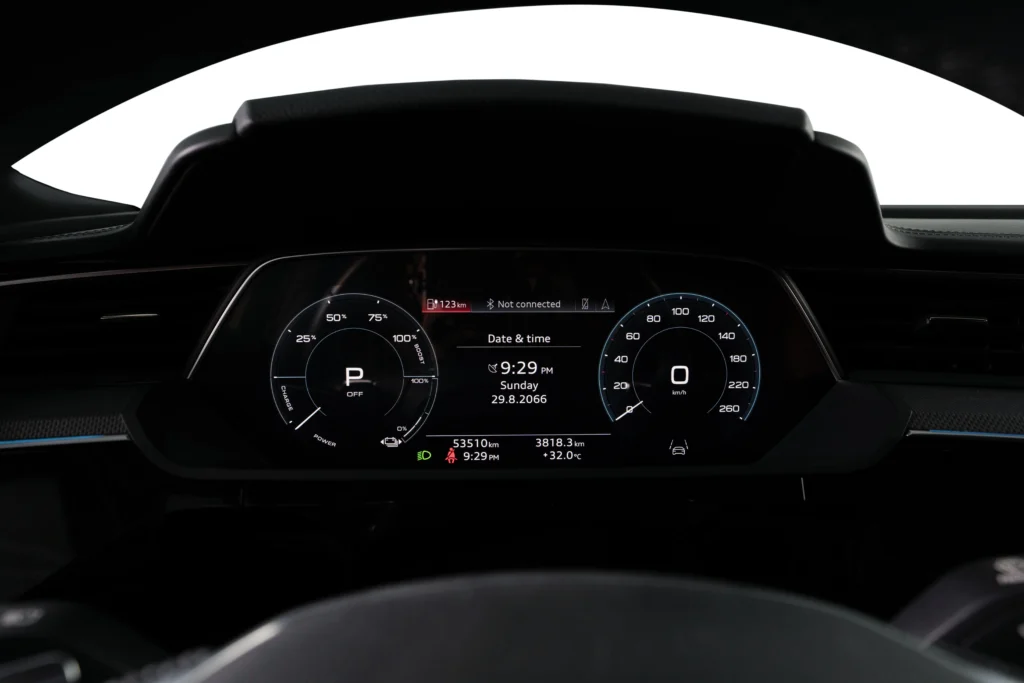 Audi E-Tron 50 Quattro Image