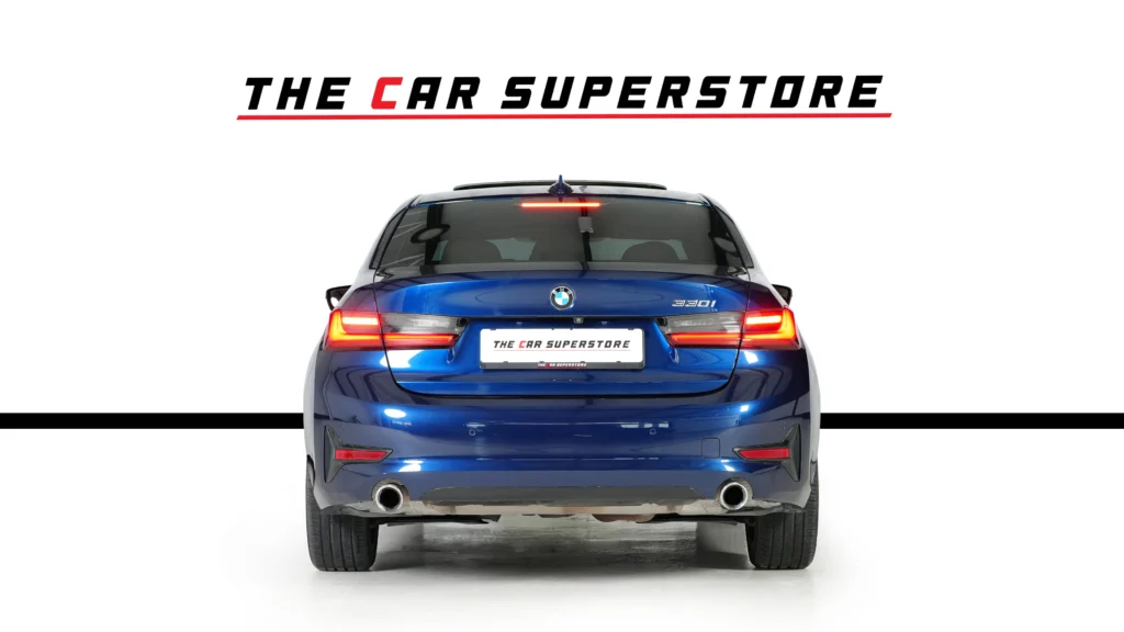 BMW 330i – Image 6