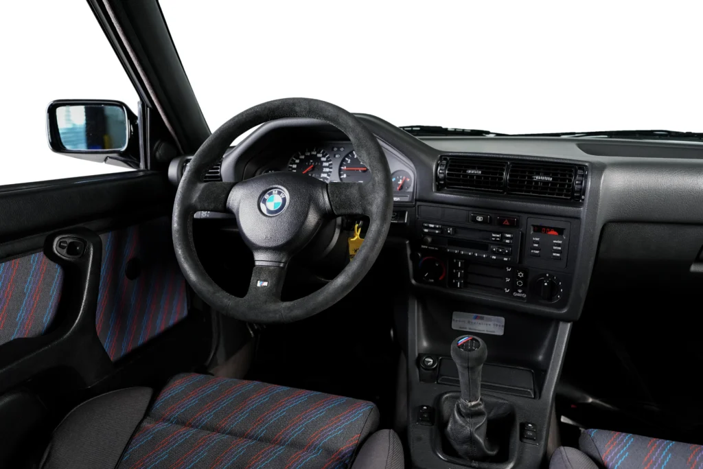 BMW E30 M3 Evolution III Image