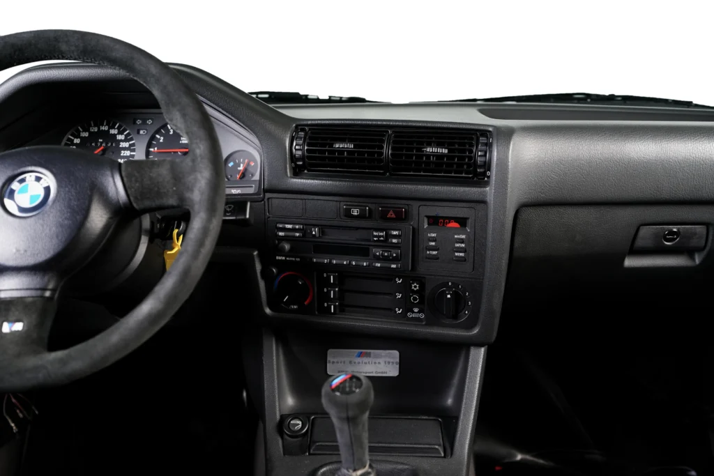 BMW E30 M3 Evolution III Image